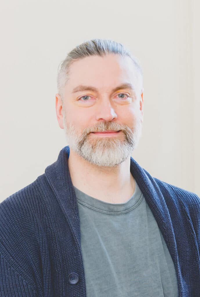 portrait of Paul Grimmer Cognitive Behavioural Therapist