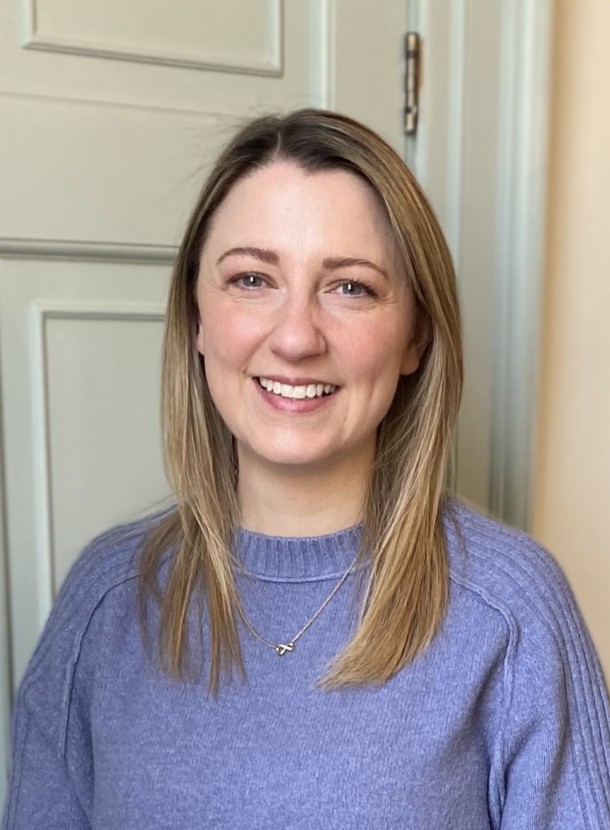 Rebecca McElroy Clinical Psychologist Rebecca McElroy Portrait Photo